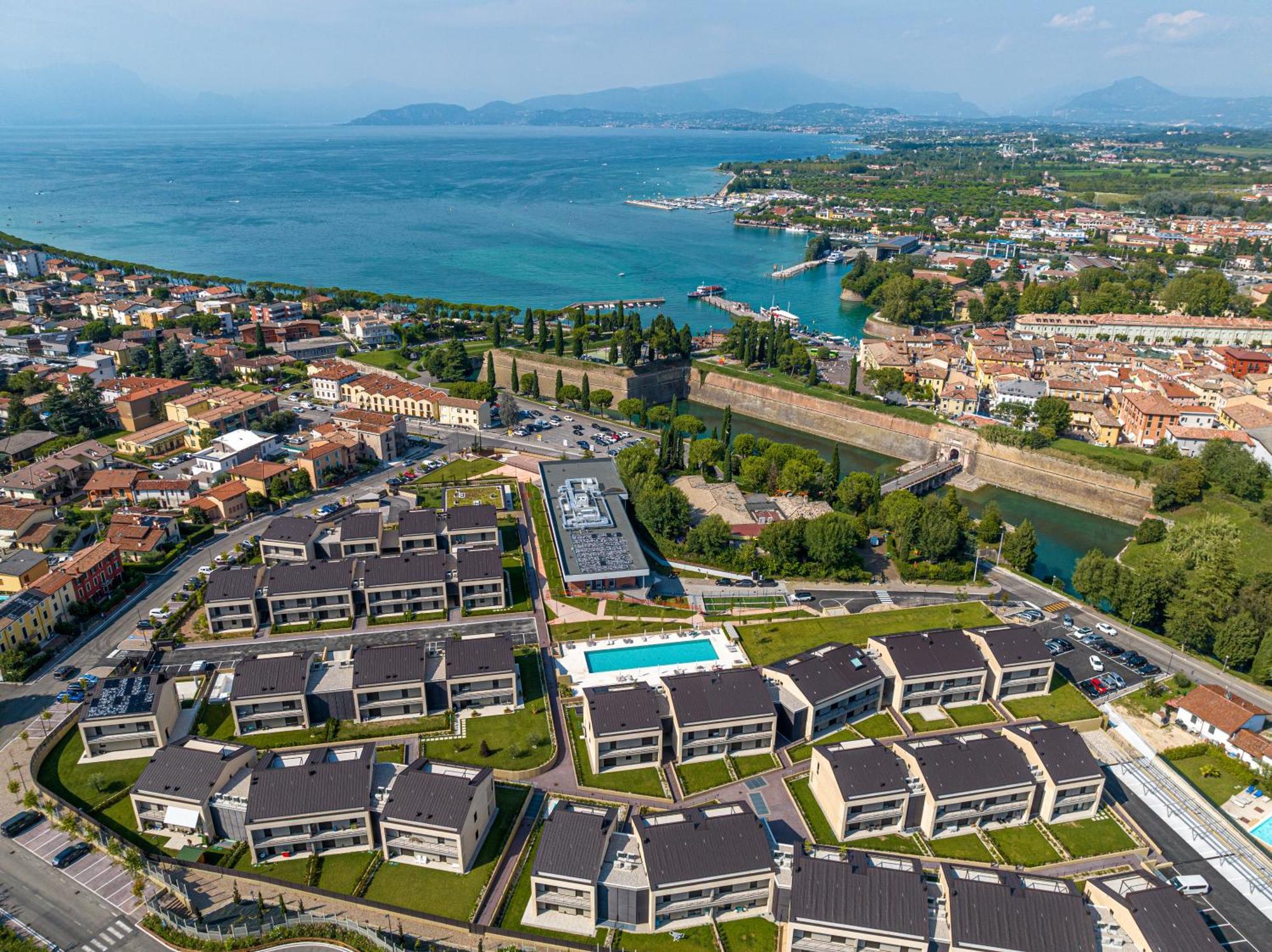 Prestige Garda Home - Borgo Secolo Peschiera del Garda Exteriör bild